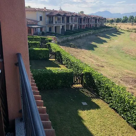 In Fronte Mare Apartment Murta Maria