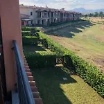 In Fronte Mare Апартаменты Мурта-Мария